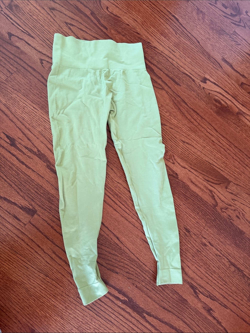 SET Active Seamless High-Waist Leggings in Pale Green